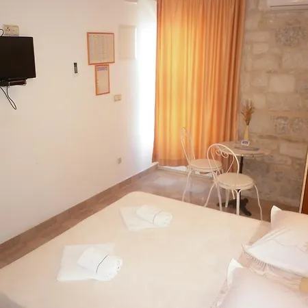 Apartment Marino