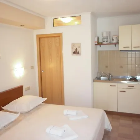 Marino Apartment *