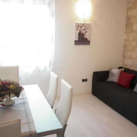 Apartment Marino *